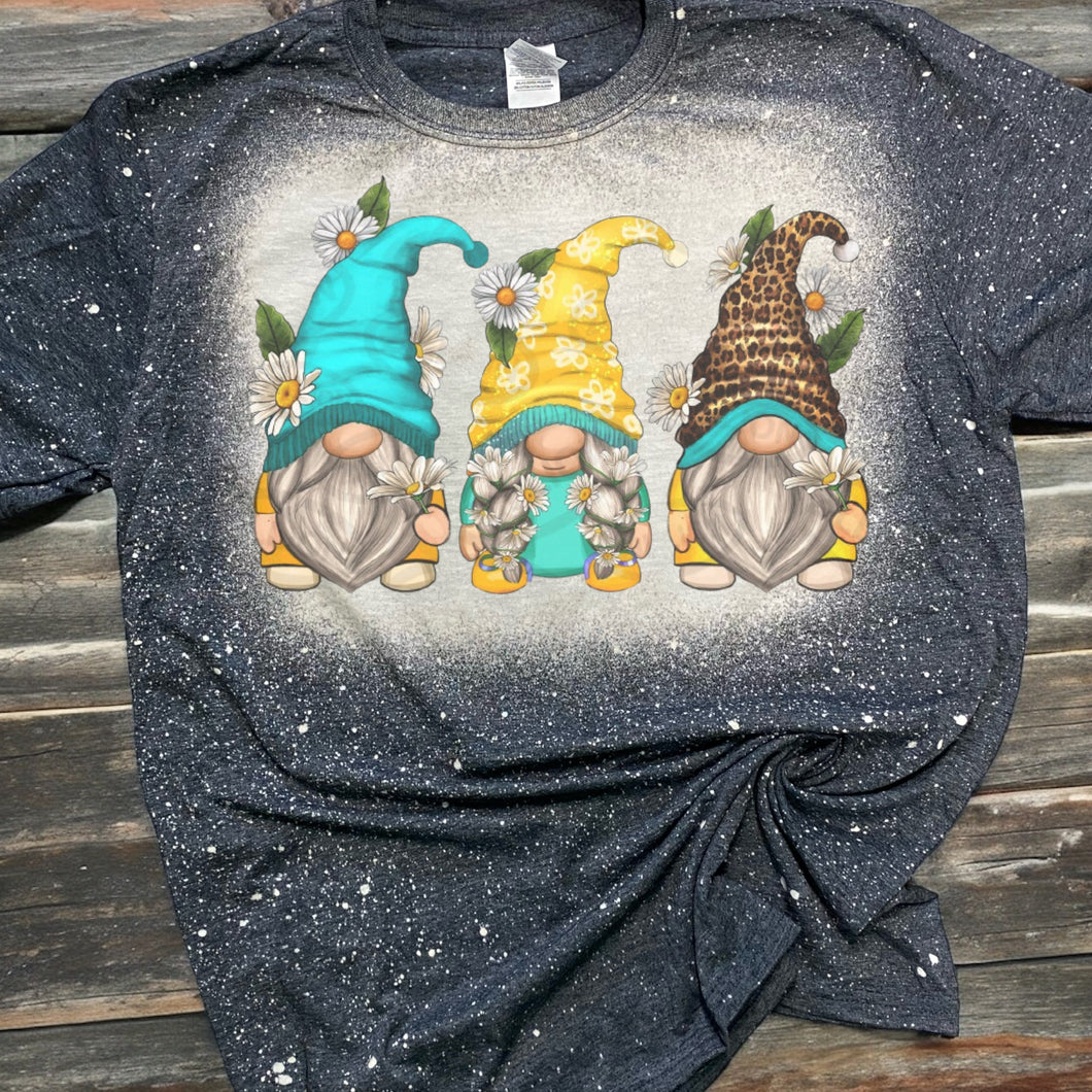 Daisy Gnomes bleached tee