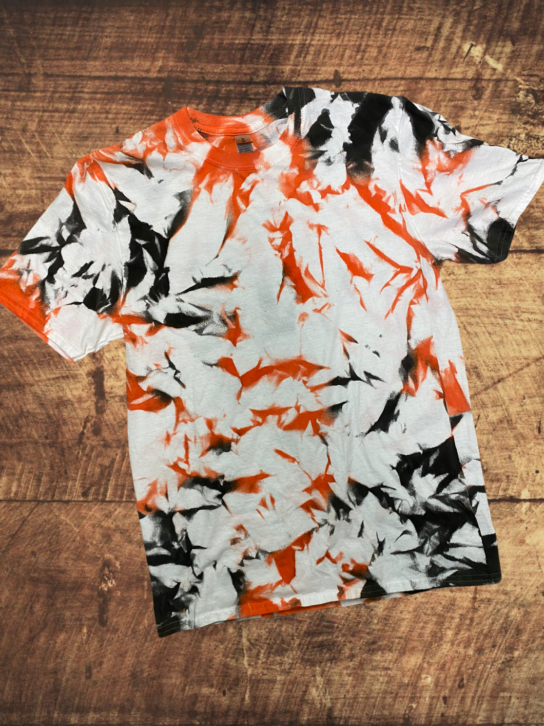 Blank tie dye (ORANGE & BLACK)